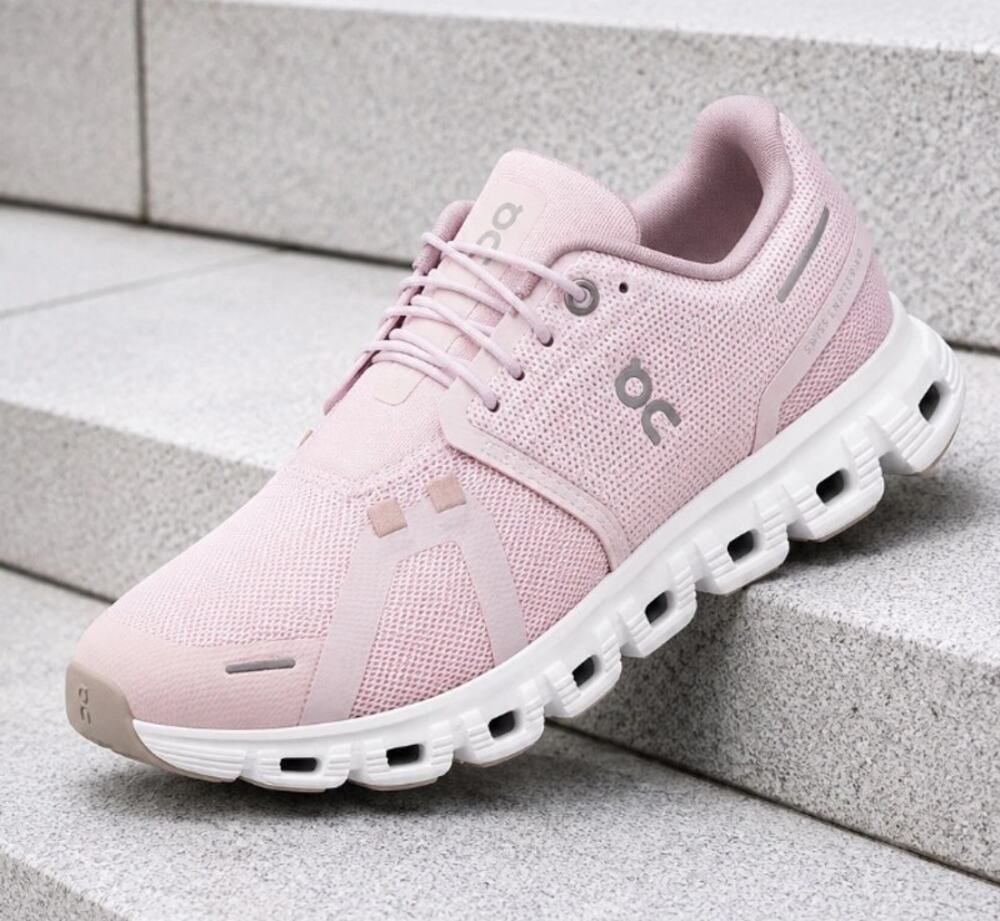 On Cloud 6 Running Shoes Orchid Fade Size 6.5
